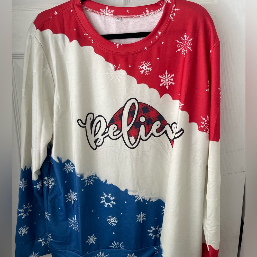 Christmas sweatshirt brand new size 2XL